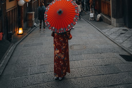 伊东千奈美(「伊东千奈美」终于回归演艺圈！网友：期待她的新作品)